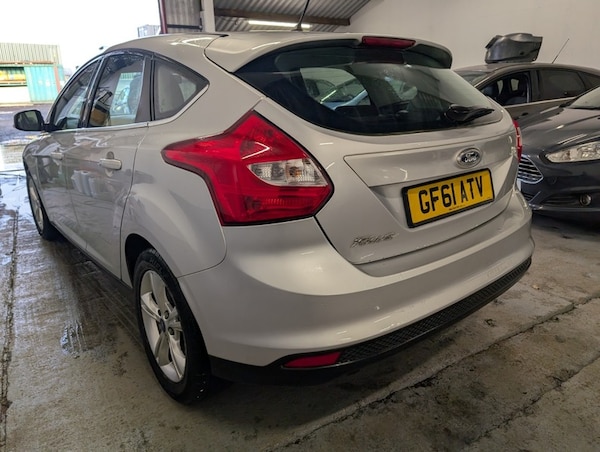 Used Ford Focus 2011 for sale - 74016675: Photo 11