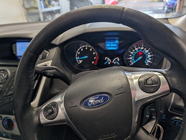 Used Ford Focus 2011 for sale - 74016675: Photo 5