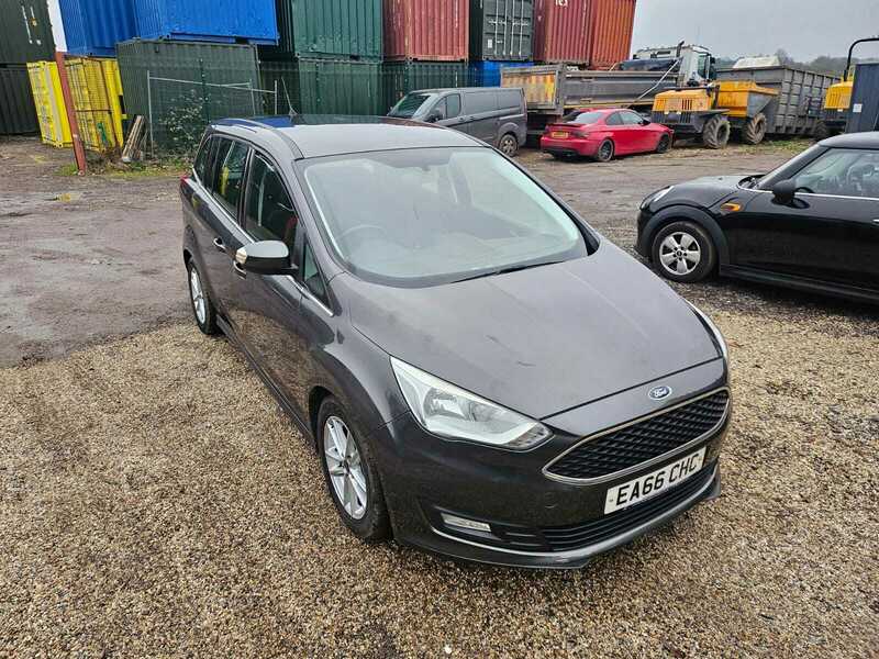 Used Ford Grand C-Max 2016 for sale - 77118300: Photo 3