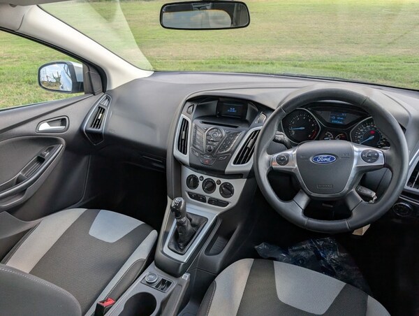 Used Ford Focus 2013 for sale - 75606857: Photo 14
