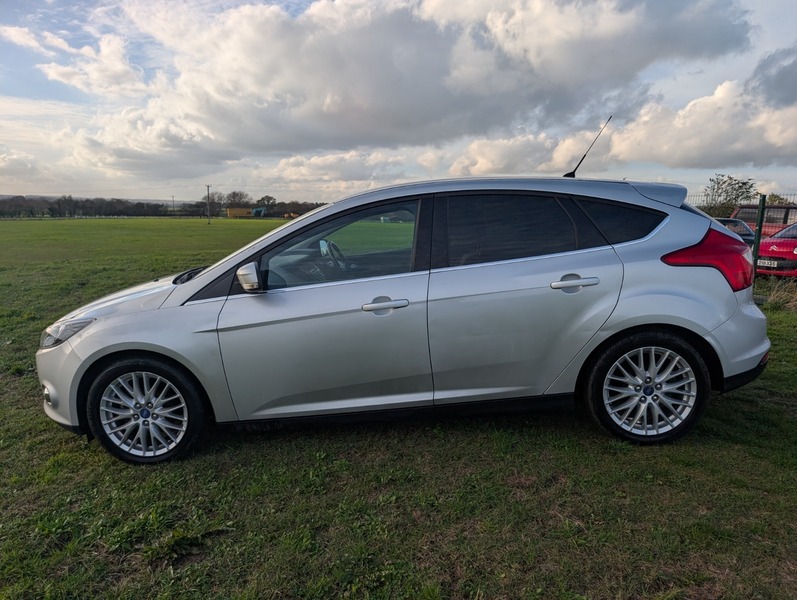 Used Ford Focus 2013 for sale - 76583070: Photo 11