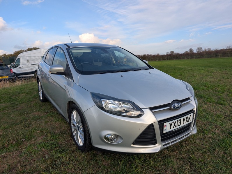 Used Ford Focus 2013 for sale - 76583070: Photo 2