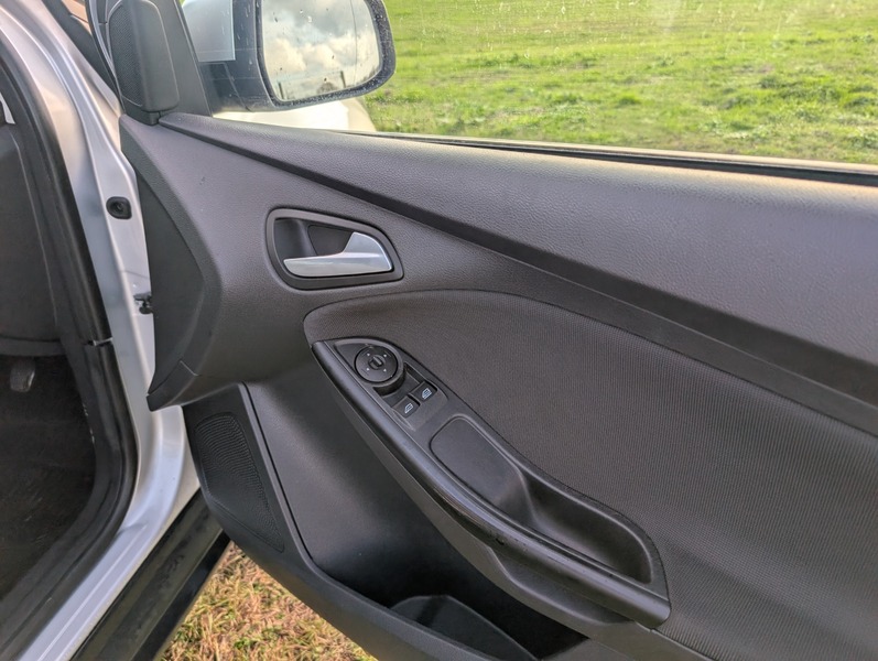 Used Ford Focus 2013 for sale - 76583070: Photo 31