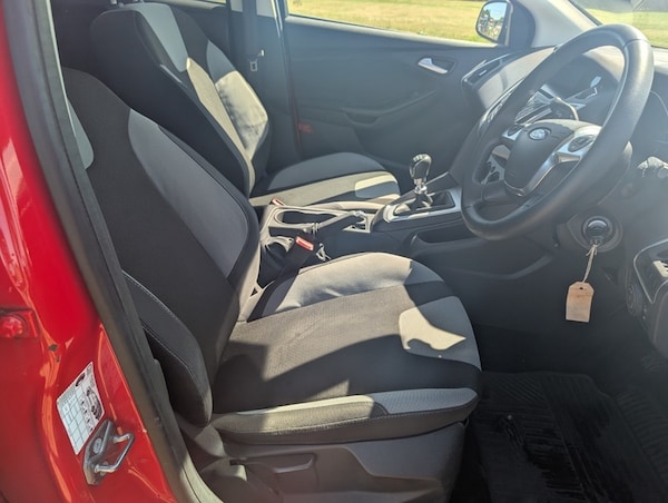 Used Ford Focus 2013 for sale - 75149059: Photo 32
