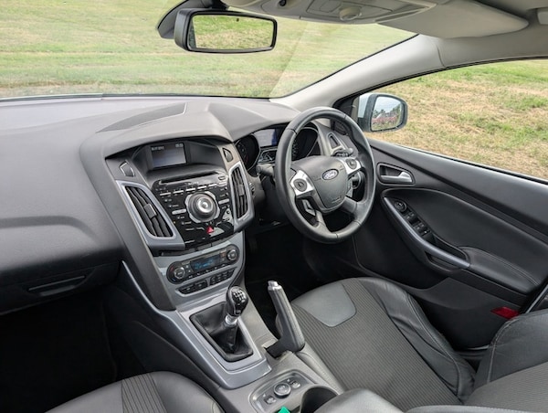 Used Ford Focus 2012 for sale - 75445014: Photo 15