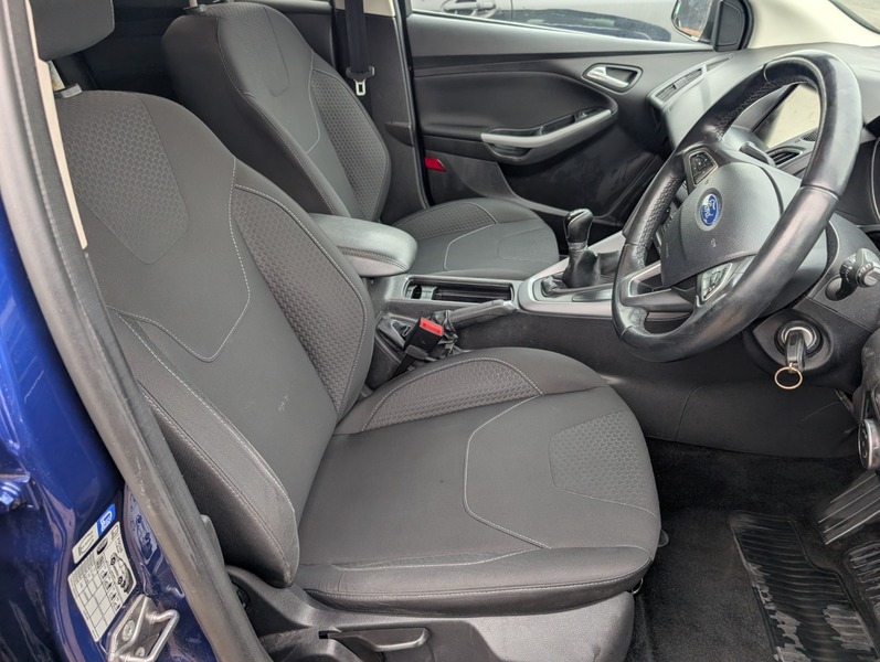 Used Ford Focus 2015 for sale - 77189003: Photo 22