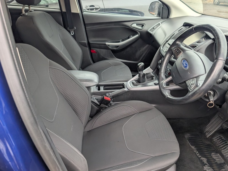 Used Ford Focus 2015 for sale - 77189003: Photo 23