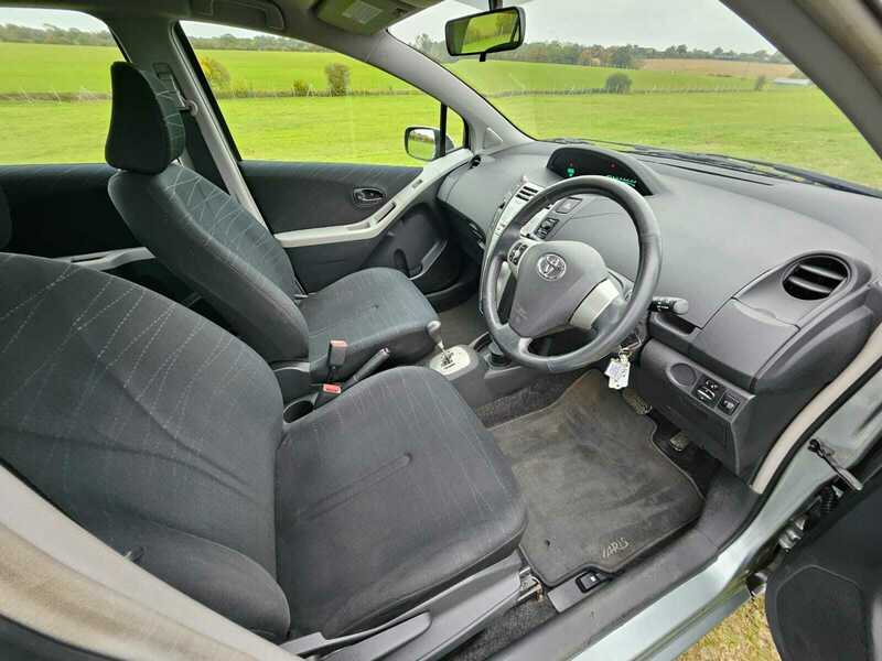 Used Toyota Yaris 2007 for sale - 76236378: Photo 4