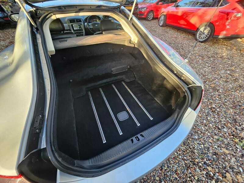 Used Jaguar XKR 2007 for sale - 76346135: Photo 21