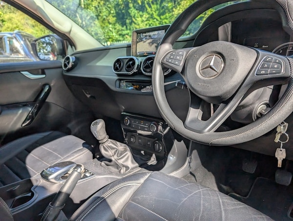 Used Mercedes-Benz X-Class 2018 for sale - 75597563: Photo 13
