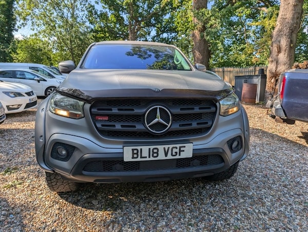 Used Mercedes-Benz X-Class 2018 for sale - 75597563: Photo 2