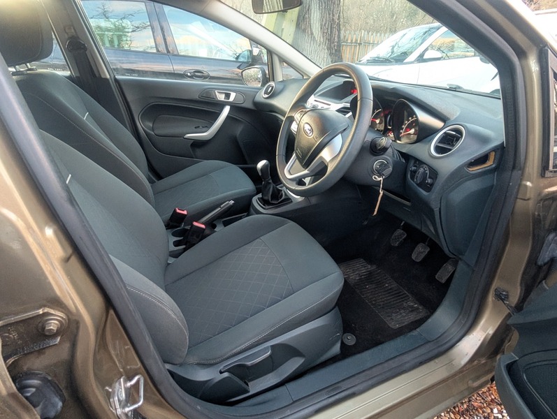 Used Ford Fiesta 2011 for sale - 77228032: Photo 7