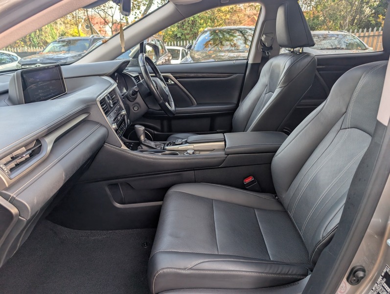 Used Lexus RX 2017 for sale - 76570782: Photo 17