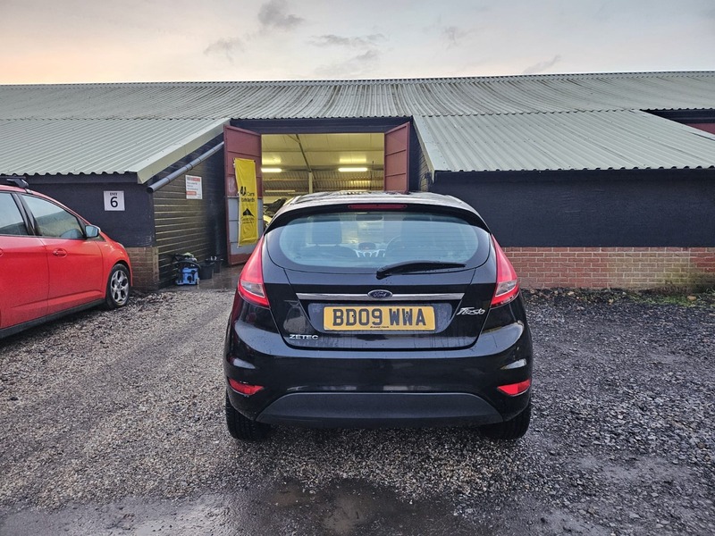 Used Ford Fiesta 2009 for sale - 77241813: Photo 23