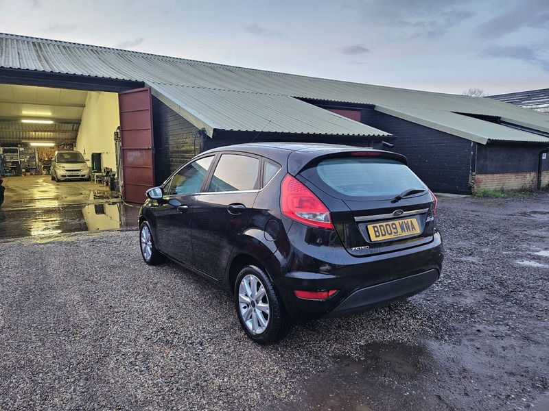 Used Ford Fiesta 2009 for sale - 77241813: Photo 9