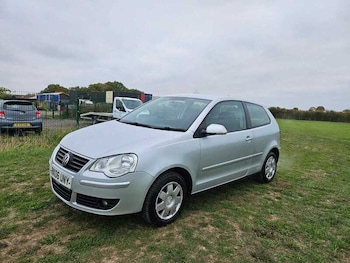 Used Volkswagen Polo 2006 for sale - 76236341: Photo