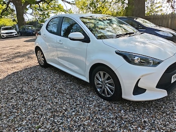 Used Toyota Yaris 2022 for sale - 78469090: Photo