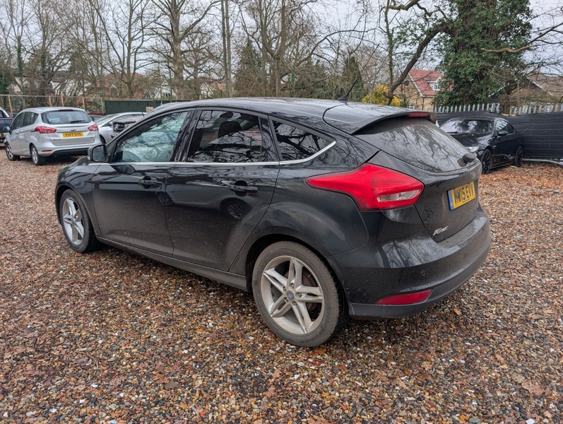 Used Ford Focus 2015 for sale - 76962938: Photo 14