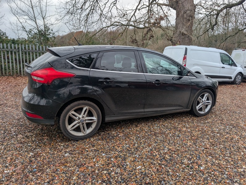 Used Ford Focus 2015 for sale - 76962938: Photo 23