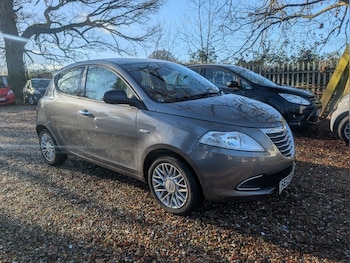 Used Chrysler Ypsilon 2013 for sale - 77236932: Photo