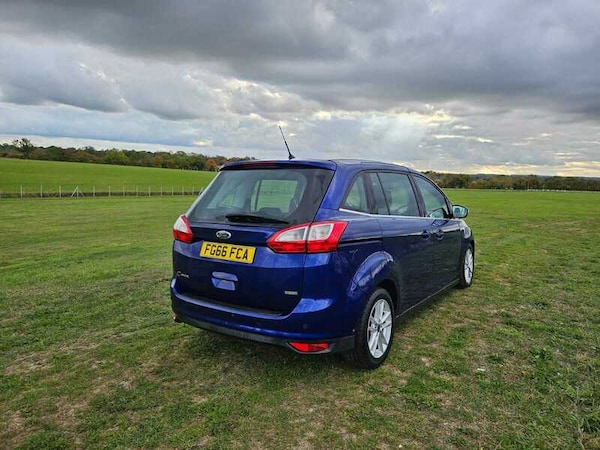 Used Ford Grand C-Max 2016 for sale - 76236345: Photo 18