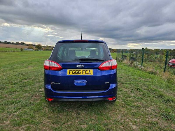 Used Ford Grand C-Max 2016 for sale - 76236345: Photo 4