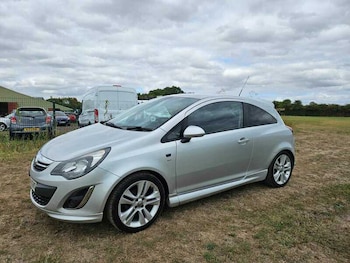 Vauxhall - Corsa