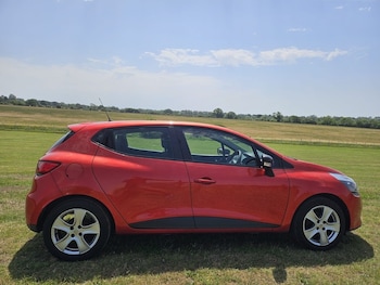 Used Renault Clio 2016 for sale - 79010144: Photo