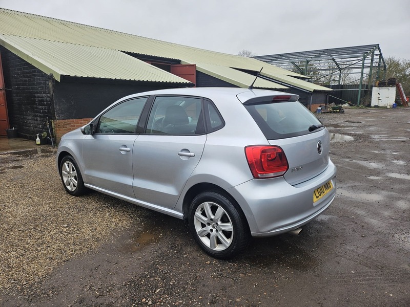 Used Volkswagen Polo 2010 for sale - 77735324: Photo 14