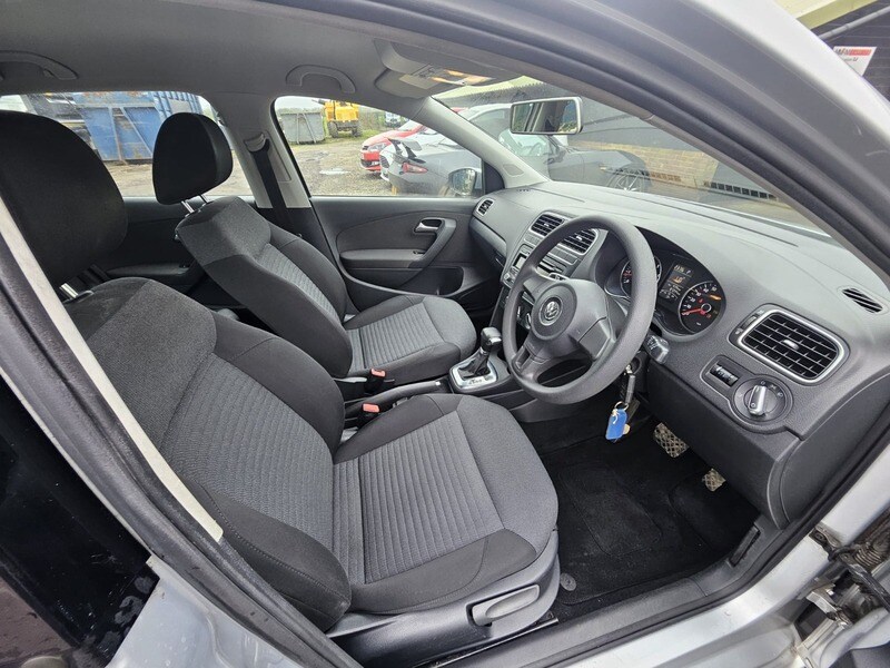 Used Volkswagen Polo 2010 for sale - 77735324: Photo 21