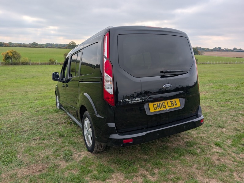 Used Ford Tourneo Connect 2016 for sale - 76245628: Photo 10