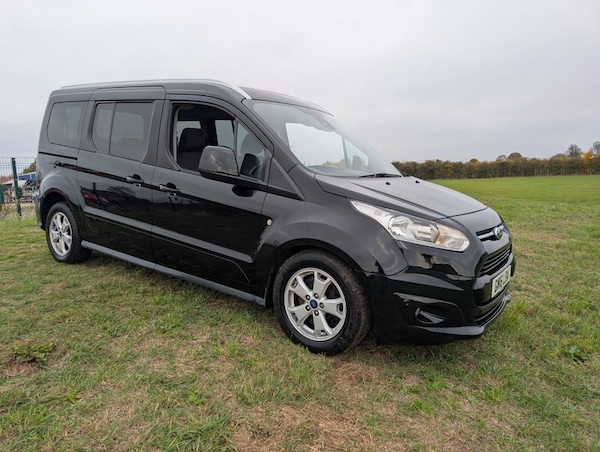 Used Ford Grand Tourneo Connect 2016 for sale - 76245628: Photo 21