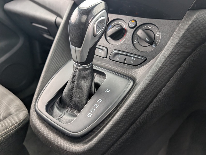 Used Ford Tourneo Connect 2016 for sale - 76245628: Photo 28