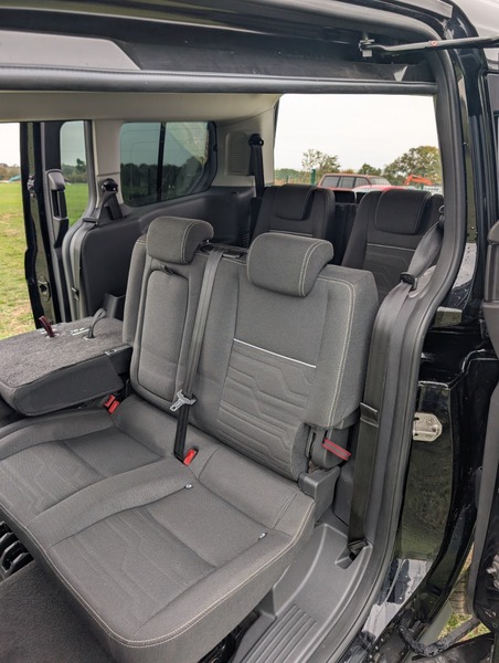 Used Ford Tourneo Connect 2016 for sale - 76245628: Photo 39