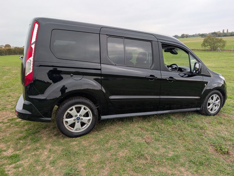 Used Ford Tourneo Connect 2016 for sale - 76245628: Photo 4