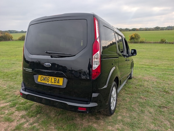 Used Ford Grand Tourneo Connect 2016 for sale - 76245628: Photo 7