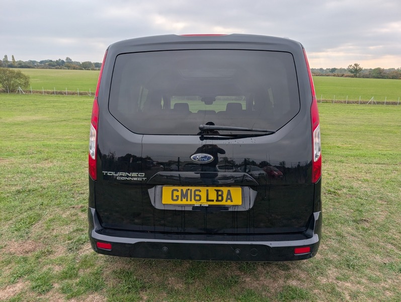 Used Ford Tourneo Connect 2016 for sale - 76245628: Photo 8