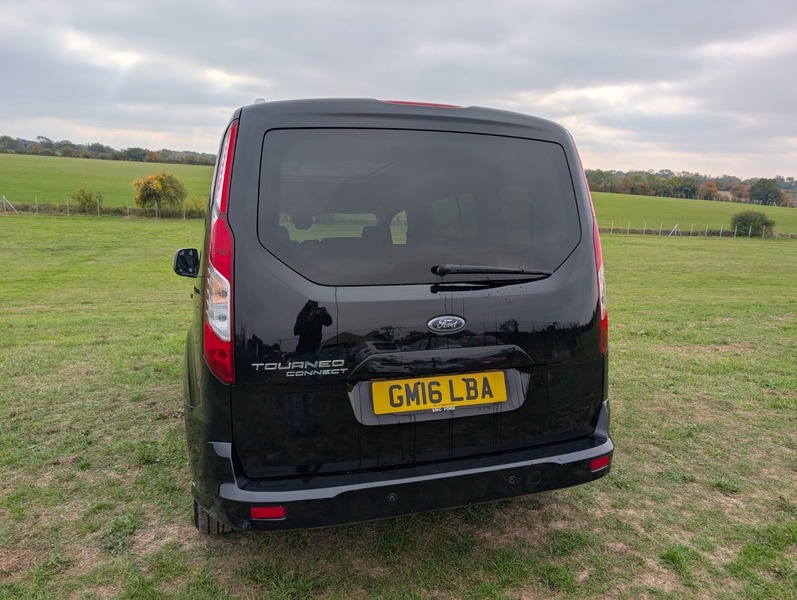 Used Ford Tourneo Connect 2016 for sale - 76245628: Photo 9