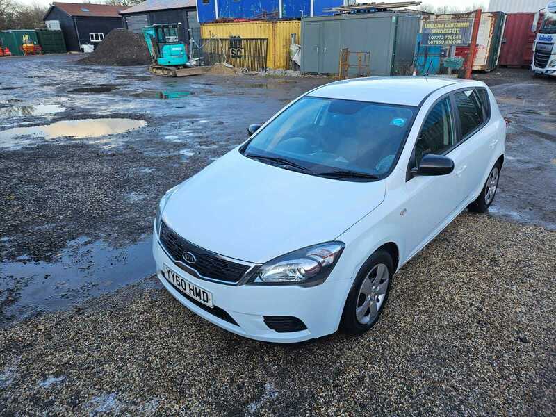 Used Kia Ceed 2010 for sale - 77384953: Photo 15