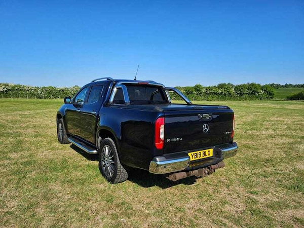 Used Mercedes-Benz X-Class 2019 for sale - 75110811: Photo 10