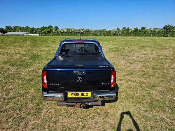 Used Mercedes-Benz X-Class 2019 for sale - 75110811: Photo 11
