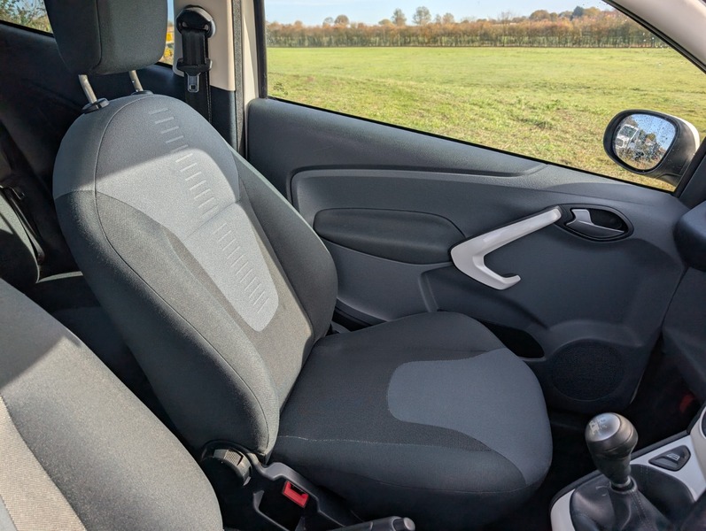 Used Ford Ka 2012 for sale - 76418059: Photo 31