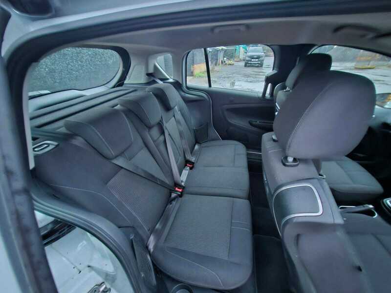 Used Ford B-MAX 2015 for sale - 77303266: Photo 21