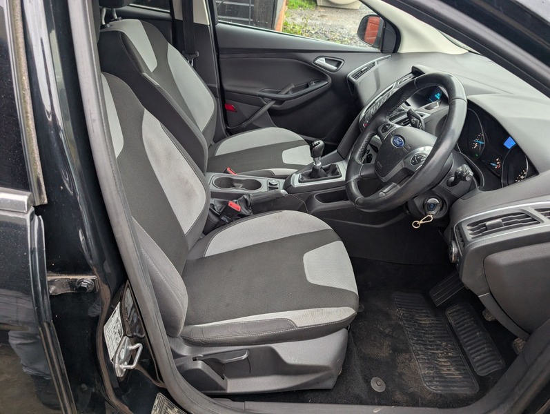 Used Ford Focus 2014 for sale - 76836722: Photo 4