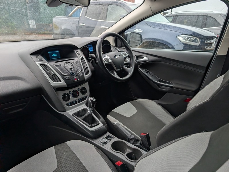 Used Ford Focus 2014 for sale - 76836722: Photo 7