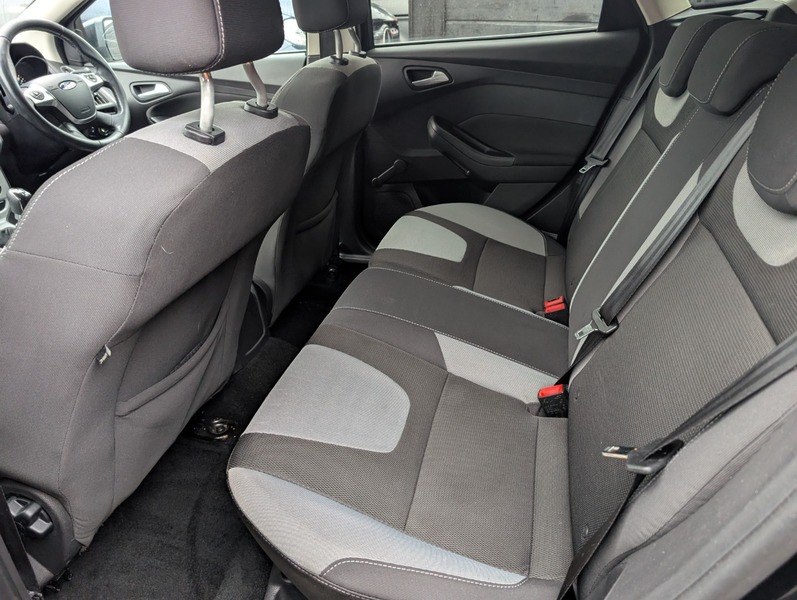 Used Ford Focus 2014 for sale - 76836722: Photo 9