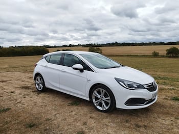 Used Vauxhall Astra 2017 for sale - 79574904: Photo