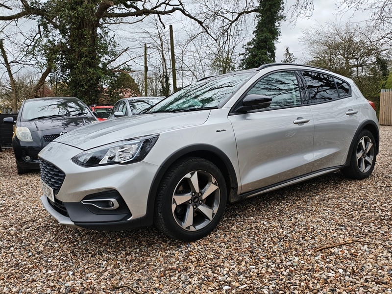 Used Ford Focus 2020 for sale - 78004122: Photo 3