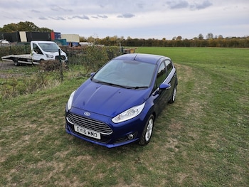 2016 - 1.0 EcoBoost Zetec 5dr