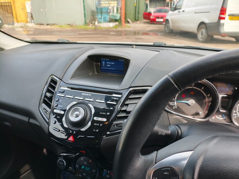 Used Ford Fiesta 2014 for sale - 77897726: Photo 15